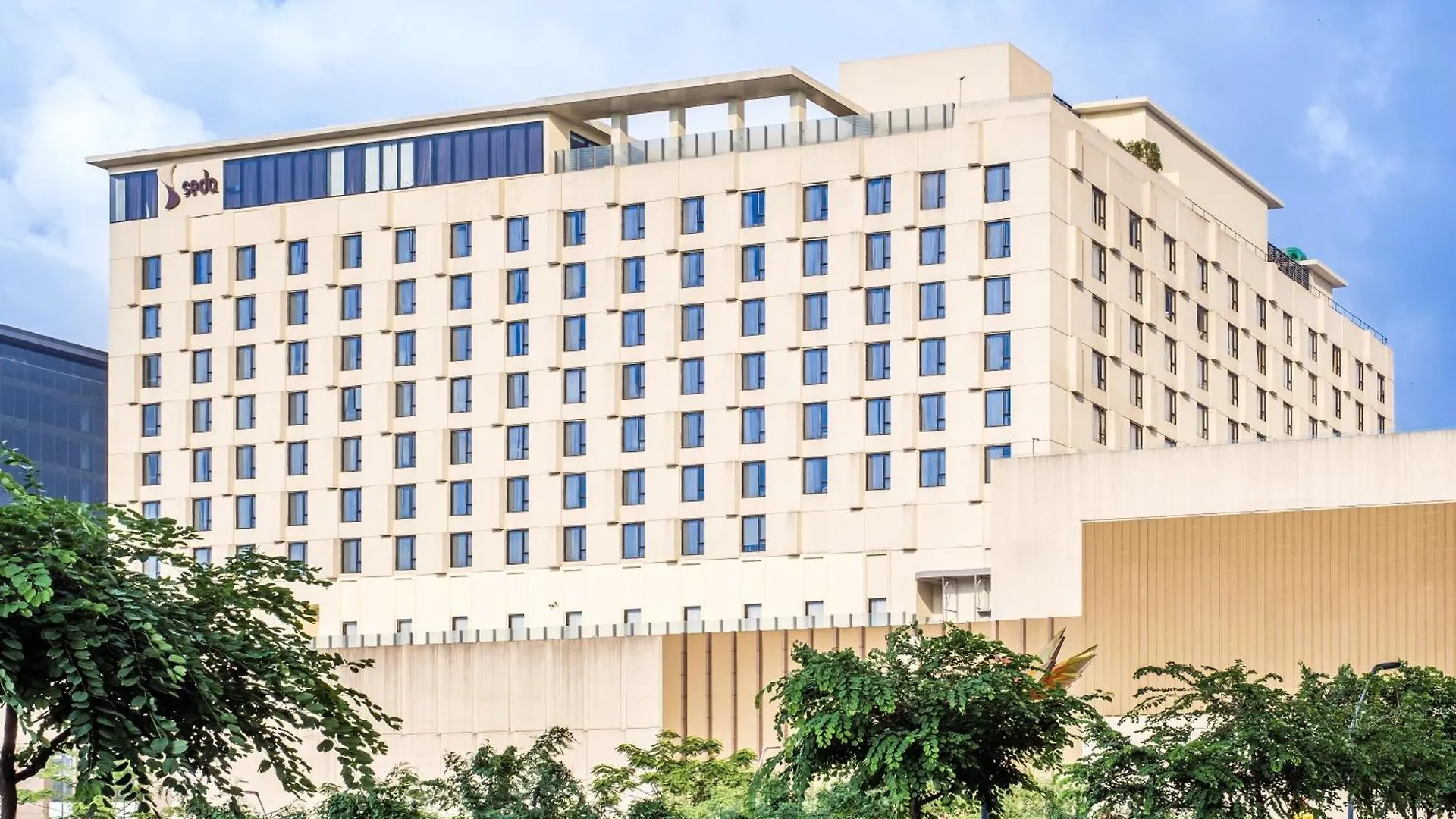 Seda Manila Bay Hotel Paranaque City