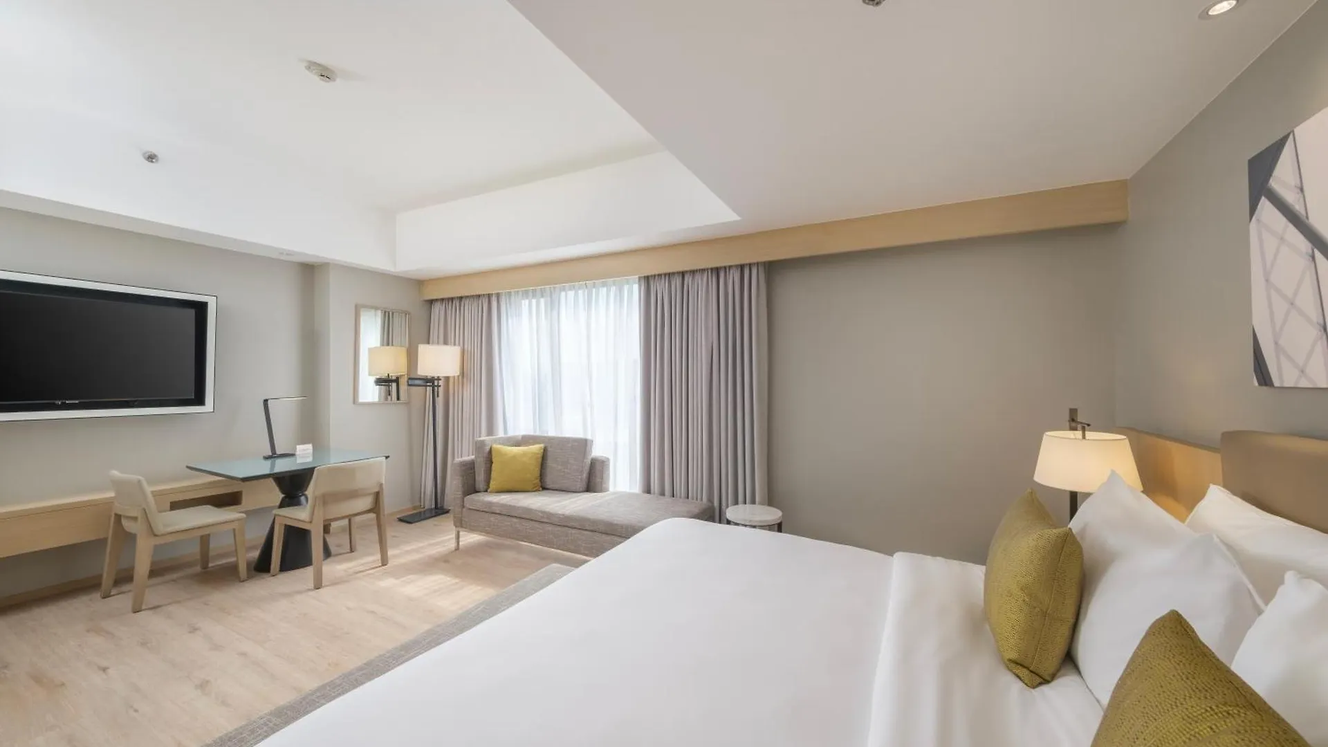 Seda Manila Bay Hotel Paranaque City